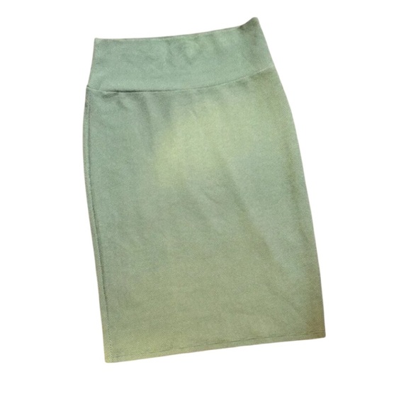 LuLaRoe Dresses & Skirts - Elegant Green Pencil Skirt LulaRoe small women’s business casual bottom